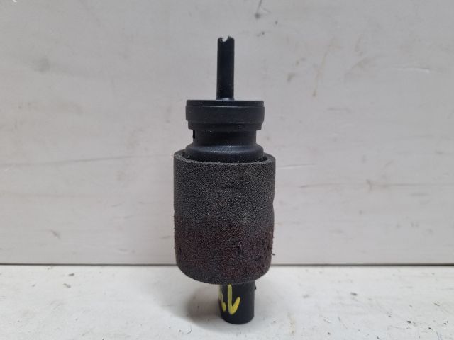 bontott BMW 3 E46 Hátsó Ablakmosó Szivattyú