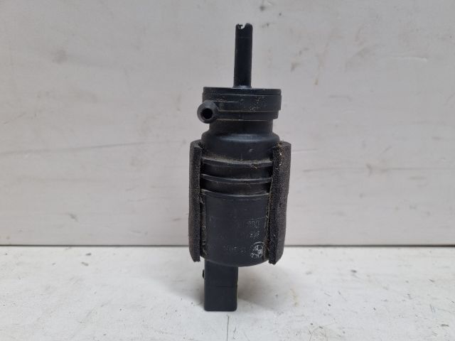 bontott BMW 3 E46 Hátsó Ablakmosó Szivattyú