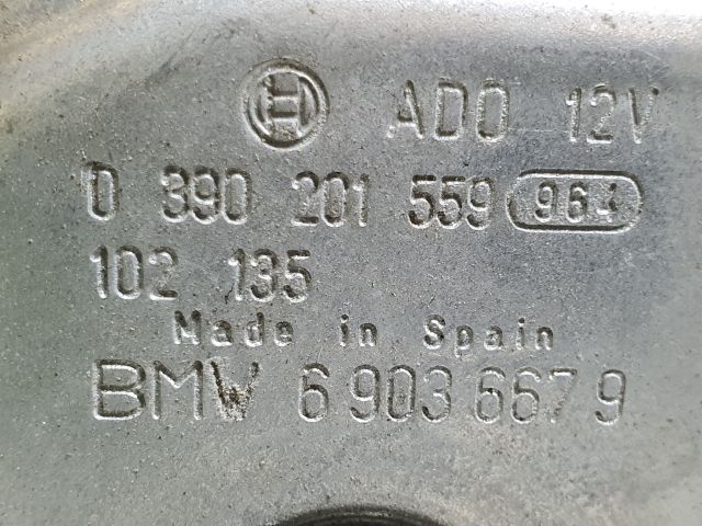 bontott BMW 3 E46 Hátsó Ablaktörlő Motor