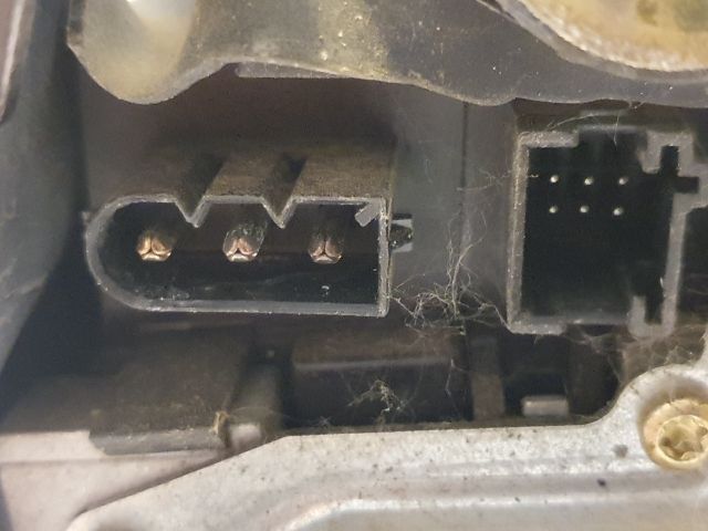 bontott BMW 3 E46 Hátsó Ablaktörlő Motor