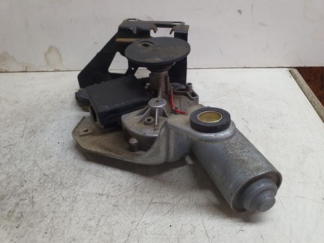 bontott BMW 3 E46 Hátsó Ablaktörlő Motor