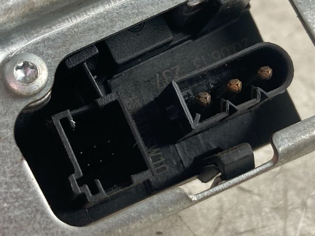 bontott BMW 3 E46 Hátsó Ablaktörlő Motor