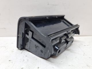 bontott BMW 3 E46 Hátsó Hamutartó