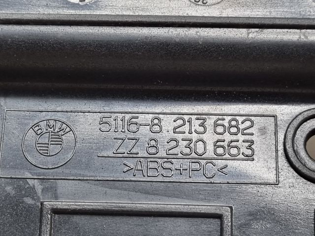 bontott BMW 3 E46 Hátsó Hamutartó