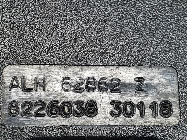 bontott BMW 3 E46 Hátsó középső Biztonsági Öv Csat