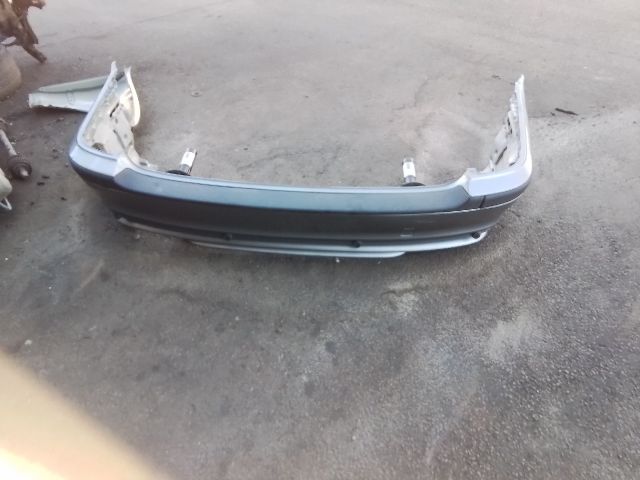bontott BMW 3 E46 Hátsó Lökhárító (Részeivel)