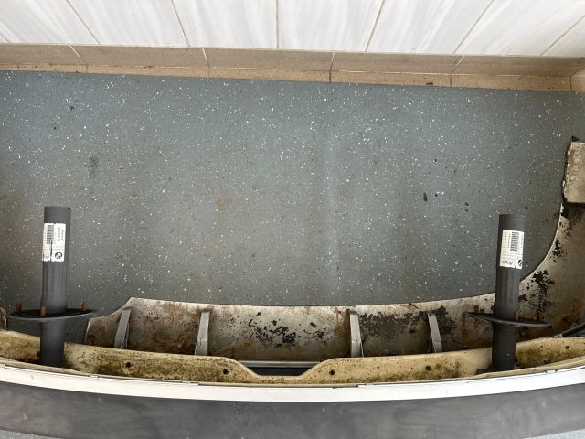 bontott BMW 3 E46 Hátsó Lökhárító (Részeivel)