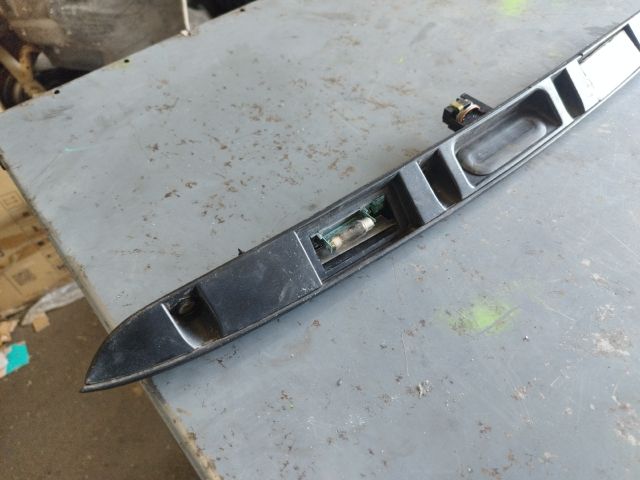 bontott BMW 3 E46 Hátsó Rendszámtábla Világítás