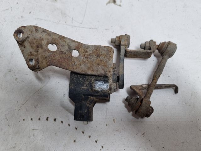 bontott BMW 3 E46 Hátsó Xenon Szintszabályzó Jeladó