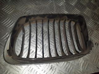 bontott BMW 3 E46 Hűtőrács