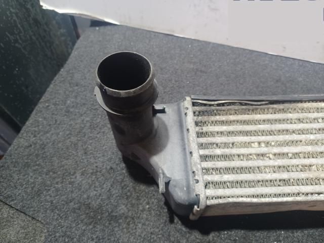 bontott BMW 3 E46 Intercooler