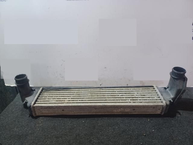 bontott BMW 3 E46 Intercooler