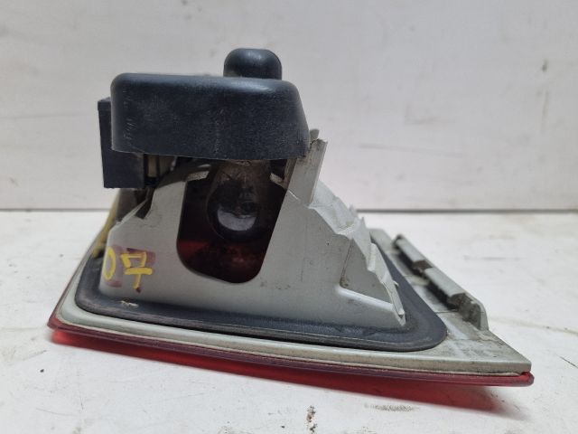 bontott BMW 3 E46 Jobb Belső Hátsó Lámpa