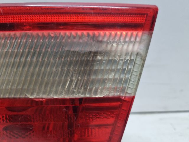 bontott BMW 3 E46 Jobb Belső Hátsó Lámpa