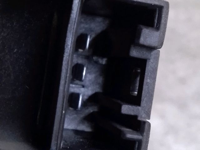 bontott BMW 3 E46 Jobb Belső Hátsó Lámpa