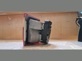 bontott BMW 3 E46 Jobb Belső Hátsó Lámpa