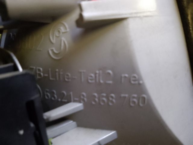 bontott BMW 3 E46 Jobb Belső Hátsó Lámpa