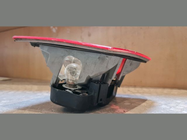 bontott BMW 3 E46 Jobb Belső Hátsó Lámpa