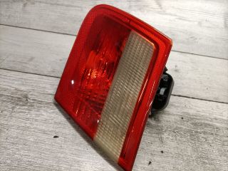 bontott BMW 3 E46 Jobb Belső Hátsó Lámpa