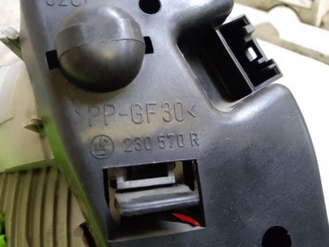 bontott BMW 3 E46 Jobb Belső Hátsó Lámpa