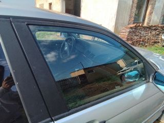 bontott BMW 3 E46 Jobb első Ablak