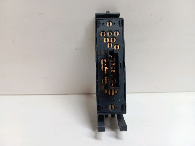 bontott BMW 3 E46 Jobb első Ablakemelő Kapcsoló