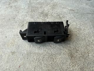 bontott BMW 3 E46 Jobb első Ablakemelő Kapcsoló