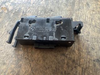 bontott BMW 3 E46 Jobb első Ablakemelő Kapcsoló