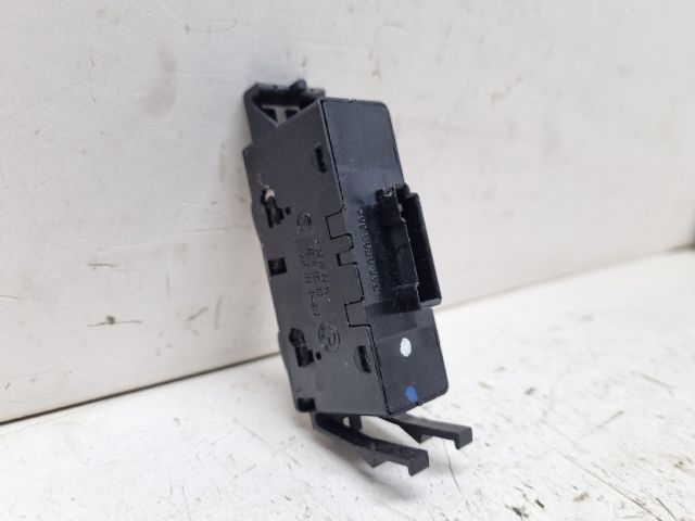 bontott BMW 3 E46 Jobb első Ablakemelő Kapcsoló