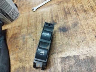 bontott BMW 3 E46 Jobb első Ablakemelő Kapcsoló