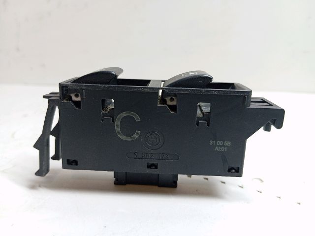 bontott BMW 3 E46 Jobb első Ablakemelő Kapcsoló