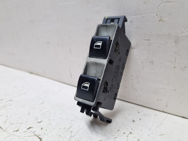 bontott BMW 3 E46 Jobb első Ablakemelő Kapcsoló