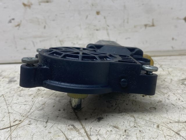 bontott BMW 3 E46 Jobb első Ablakemelő Motor