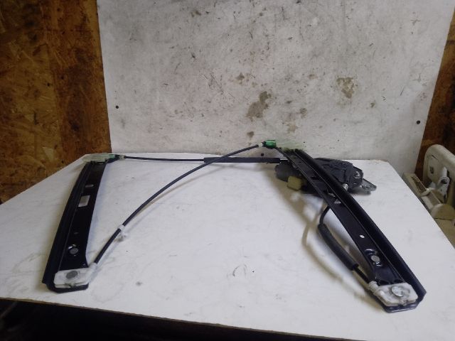 bontott BMW 3 E46 Jobb első Ablakemelő Szerkezet (Elektromos)