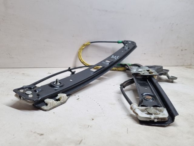 bontott BMW 3 E46 Jobb első Ablakemelő Szerkezet (Elektromos)