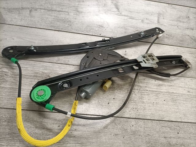 bontott BMW 3 E46 Jobb első Ablakemelő Szerkezet (Elektromos)