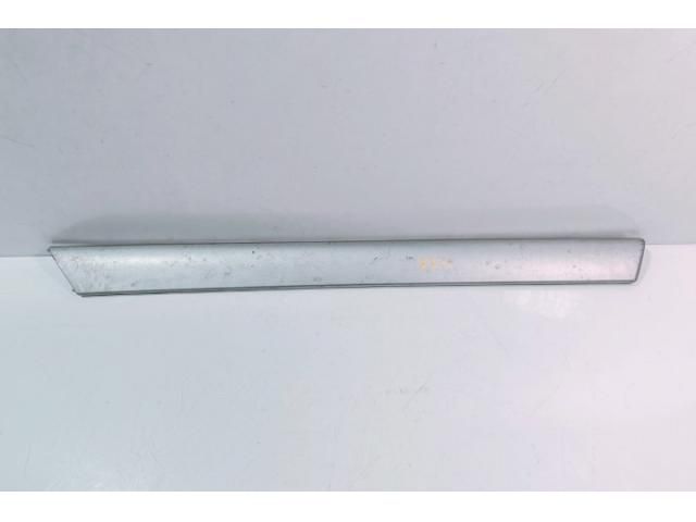 bontott BMW 3 E46 Jobb első Ajtó Díszléc