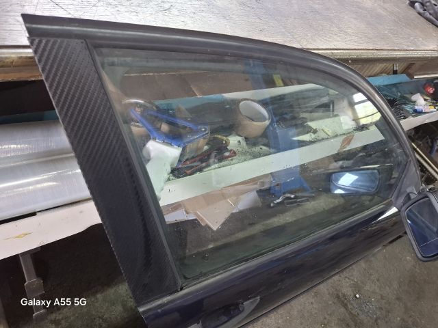 bontott BMW 3 E46 Jobb első Ajtó (Részeivel)