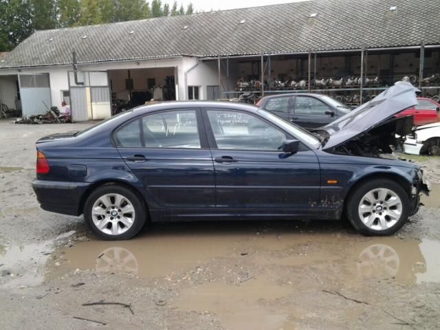 bontott BMW 3 E46 Jobb első Ajtó (Üres lemez)