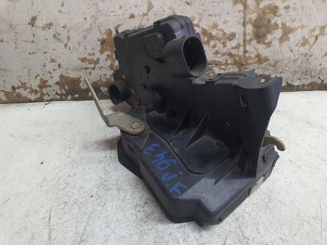 bontott BMW 3 E46 Jobb első Ajtózár