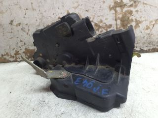 bontott BMW 3 E46 Jobb első Ajtózár