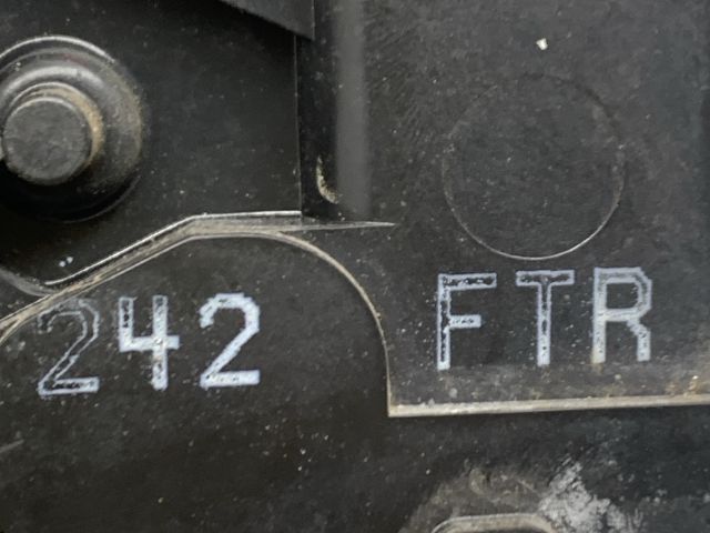 bontott BMW 3 E46 Jobb első Ajtózár