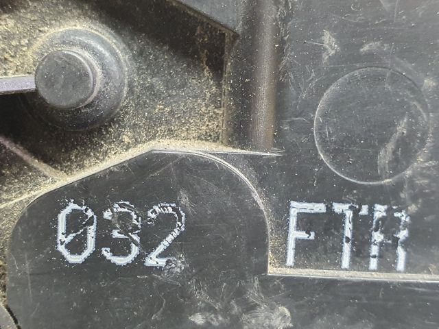 bontott BMW 3 E46 Jobb első Ajtózár