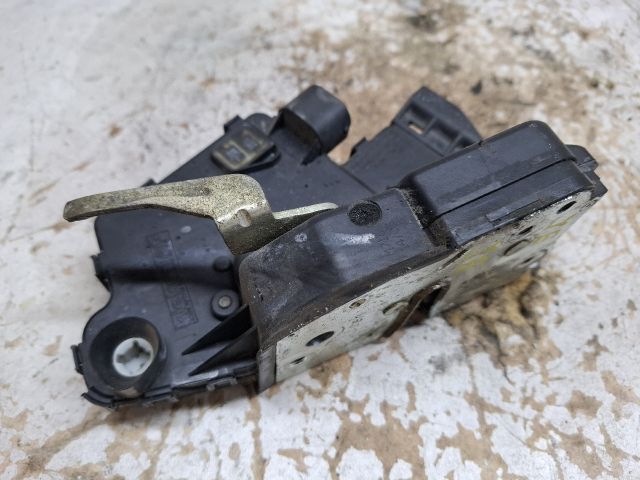 bontott BMW 3 E46 Jobb első Ajtózár