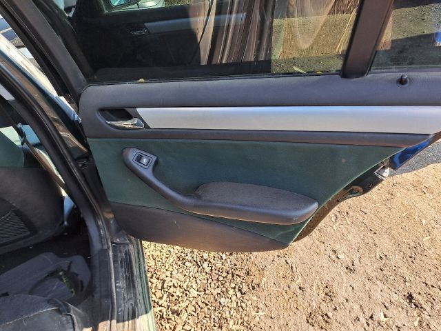 bontott BMW 3 E46 Jobb első Biztonsági Öv Csat