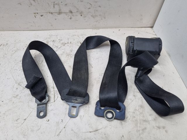 bontott BMW 3 E46 Jobb első Biztonsági Öv