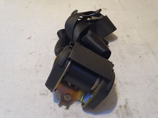 bontott BMW 3 E46 Jobb első Biztonsági Öv