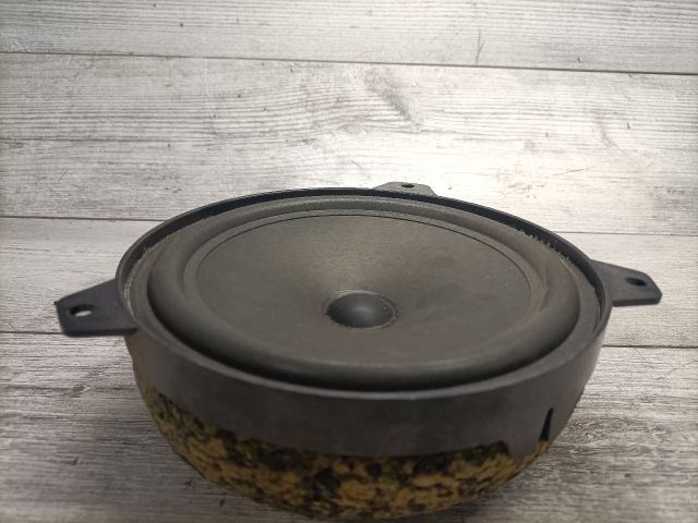 bontott BMW 3 E46 Jobb első Hangszóró