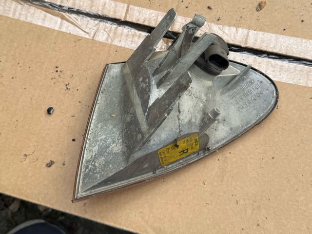 bontott BMW 3 E46 Jobb első Irányjelző