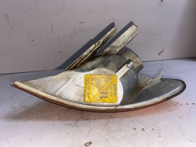 bontott BMW 3 E46 Jobb első Irányjelző